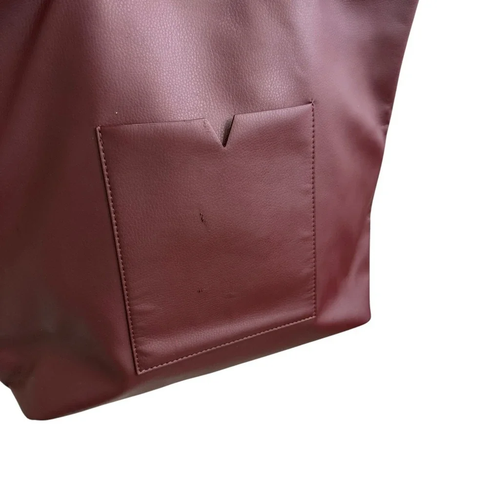 Von Holzhausen Tote Bag Burgundy Vegan Slip Pocket Magnetic Made in Italy